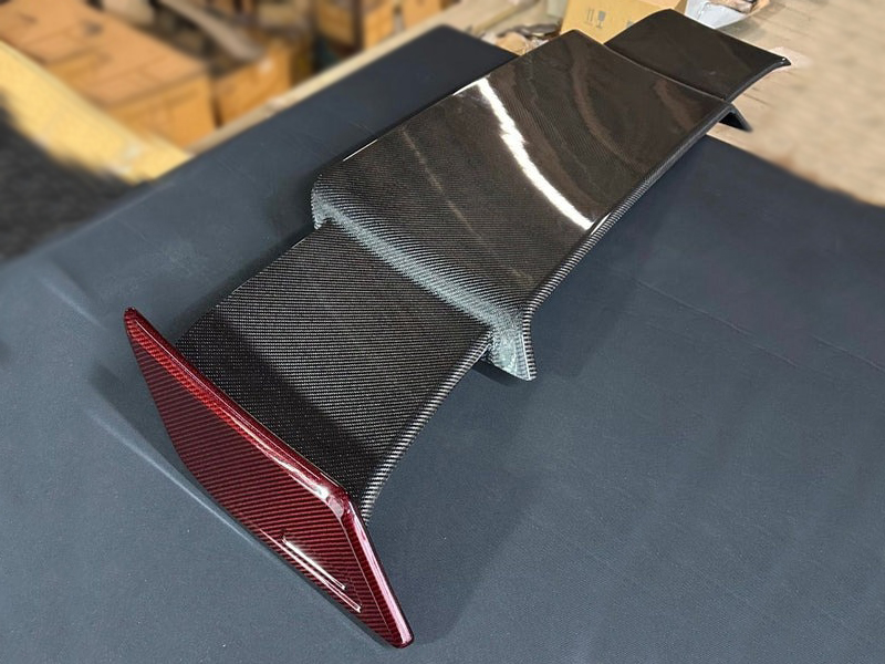 Mercedes-Benz W463 G-Class Brabus Black and Red Carbon Fiber Rear Roof Spoiler